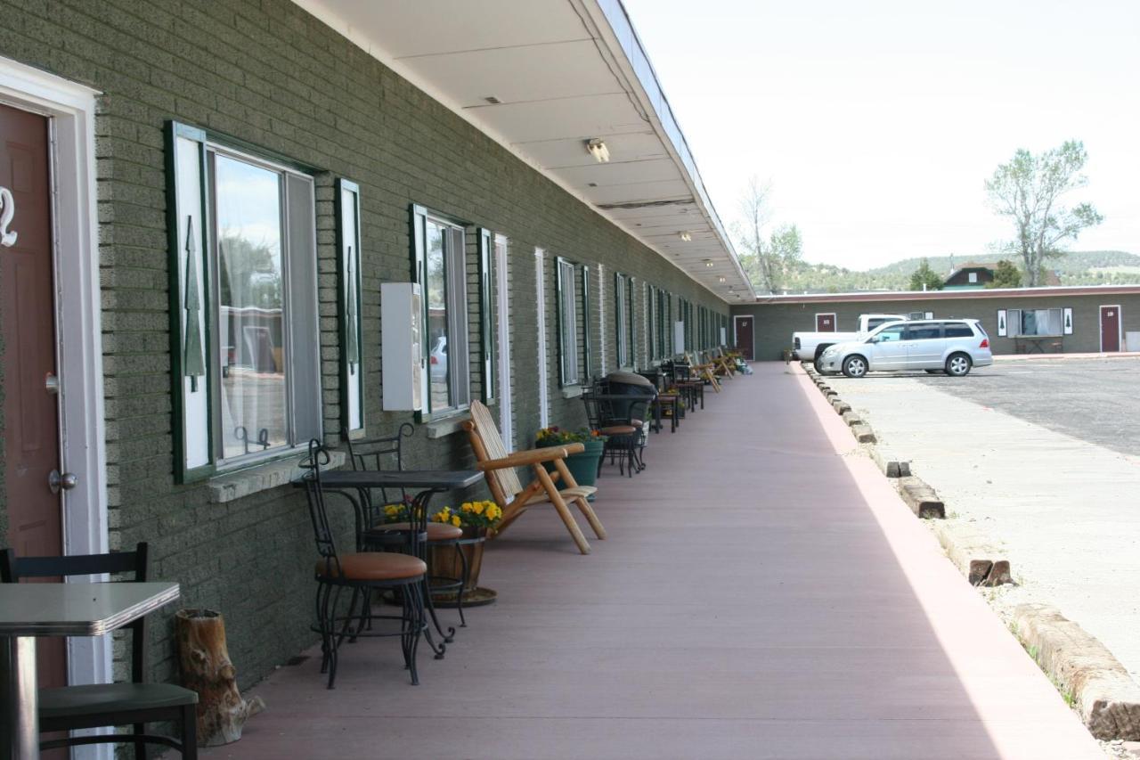Bryce Zion Inn แฮทช์ ภายนอก รูปภาพ