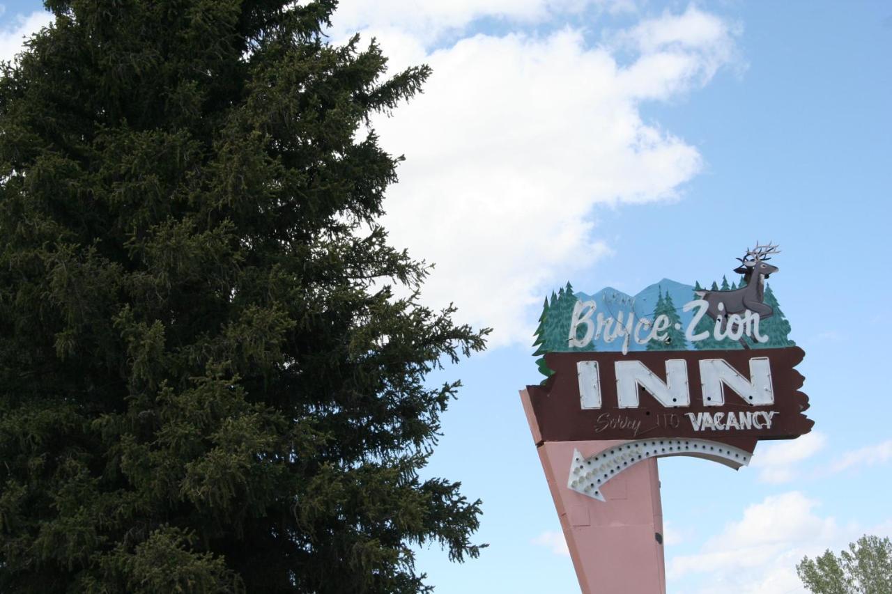 Bryce Zion Inn แฮทช์ ภายนอก รูปภาพ