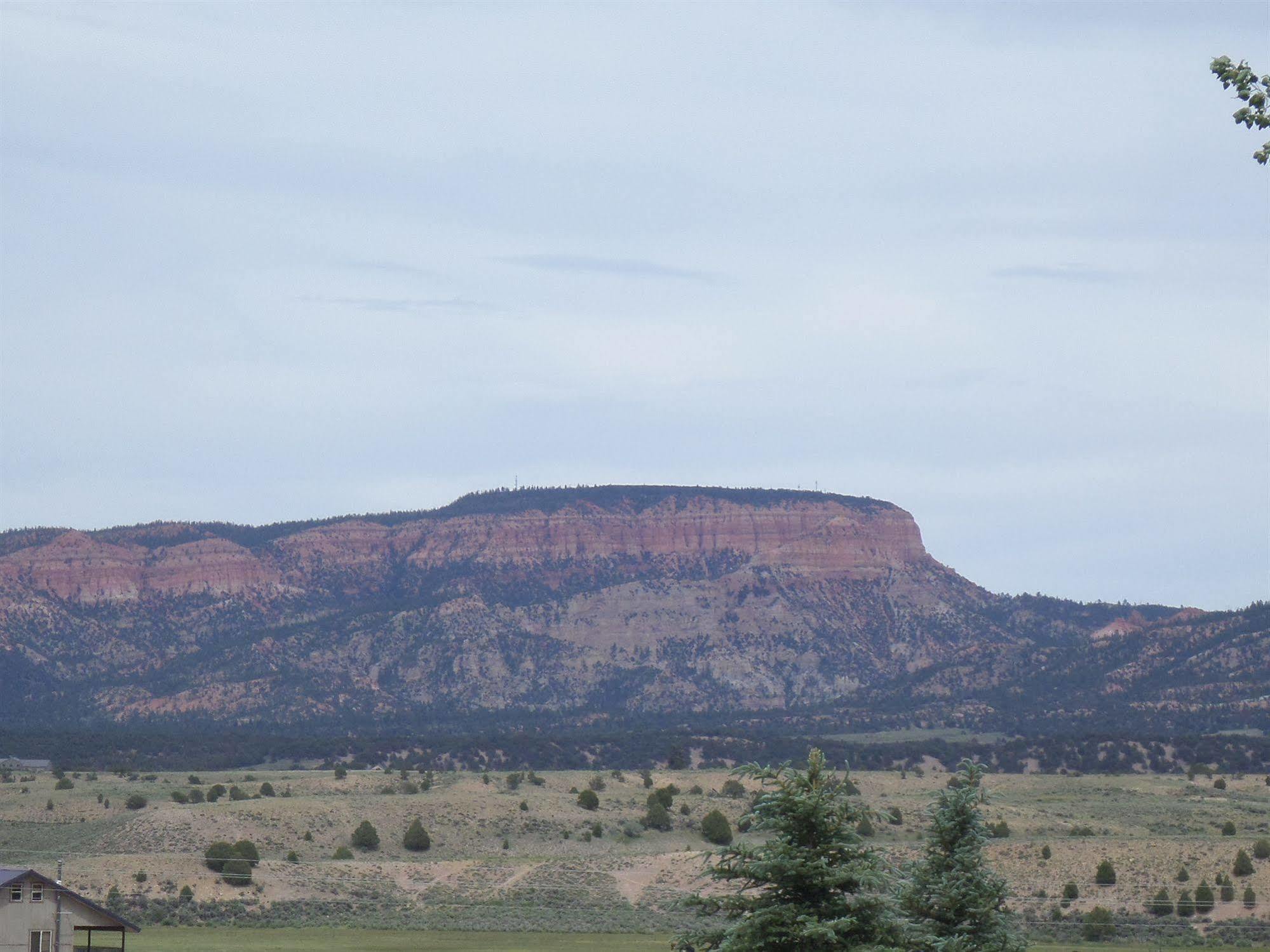 Bryce Zion Inn แฮทช์ ภายนอก รูปภาพ